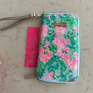 NWT Lilly Pulitzer wristlet wallet